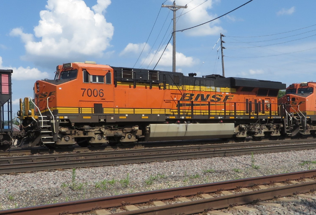 BNSF 7006